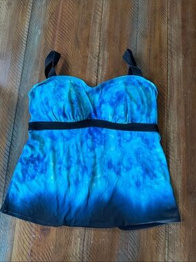 Women’s Athleta Tankini Bikini Swim Top Underwire 38DD D